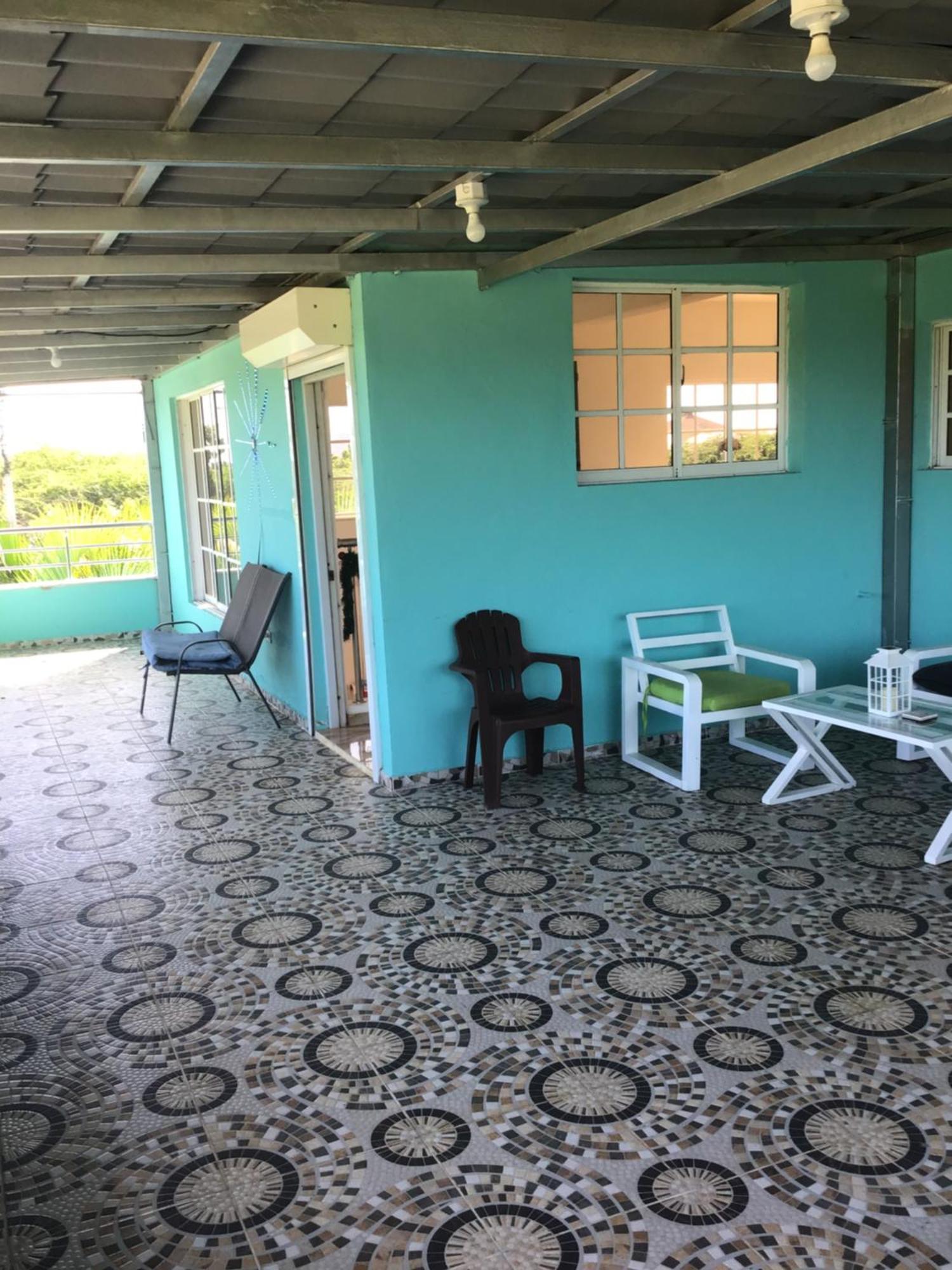 Villa Nilsa Baní Buitenkant foto